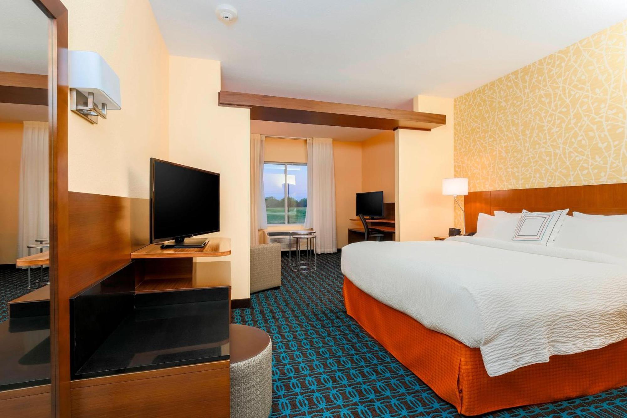 Fairfield Inn & Suites By Marriott Pleasanton Esterno foto